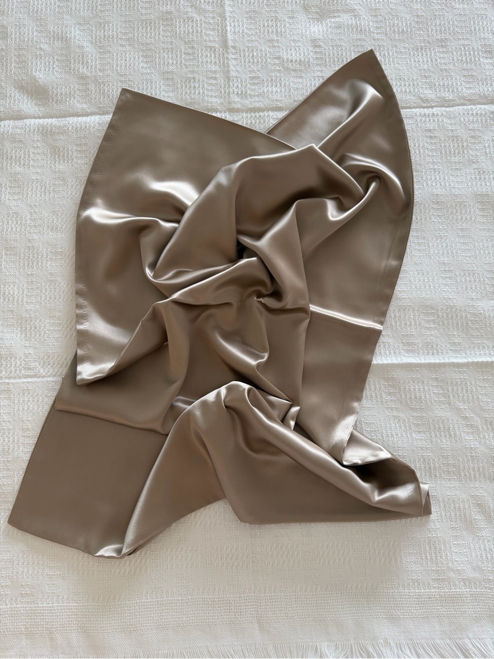 Silk pillowcase 100% Mulberry  Silk Charmeuse (Crepe Satin), 22 Momme 50x70cm - Picture 2 of 7